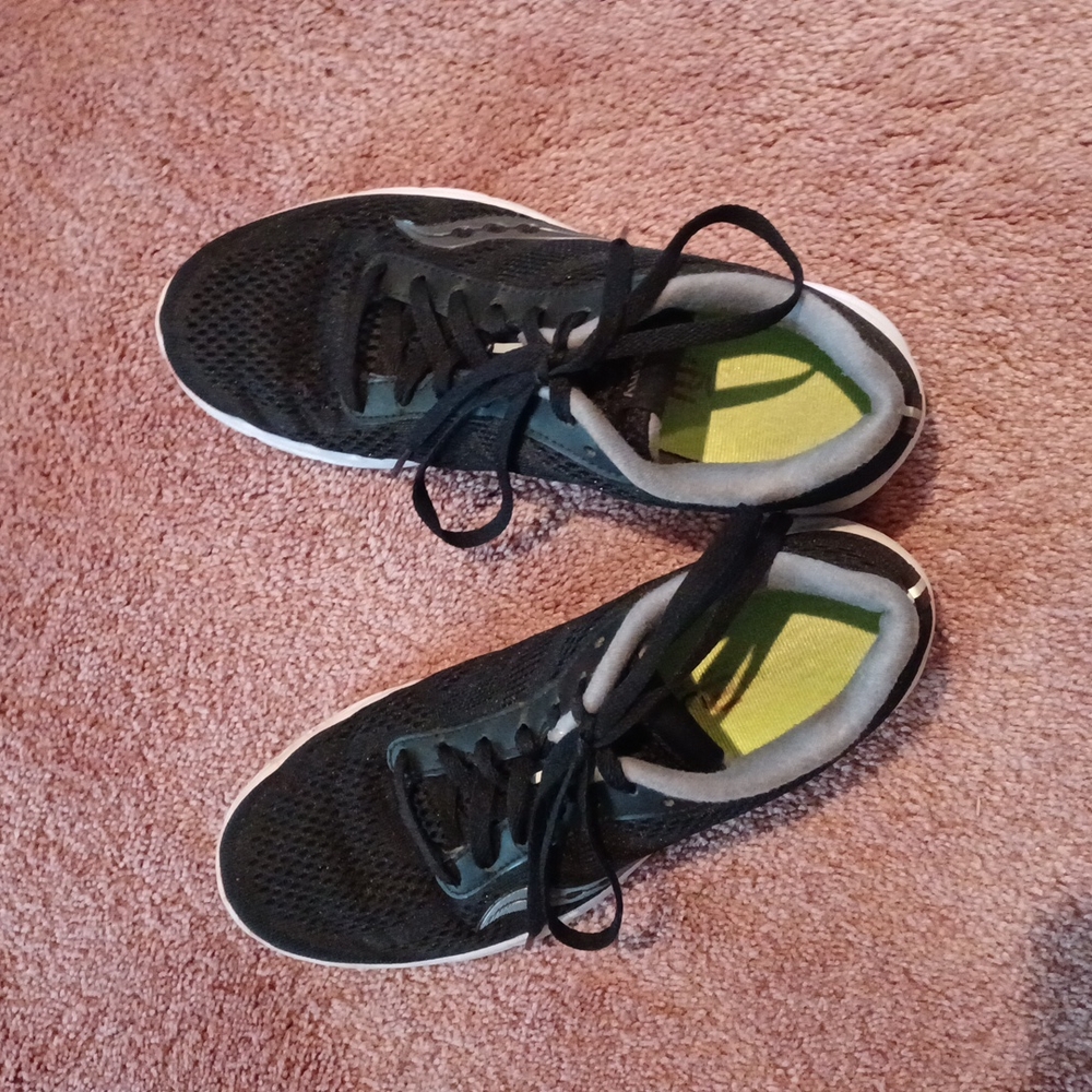 Black, Saucony "Grid" women's shoes, size 9.